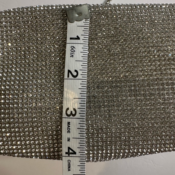 Silver Rhinestone Bucket Bag Holiday Crystal Chain Evening Purse - Picture 9 of 10